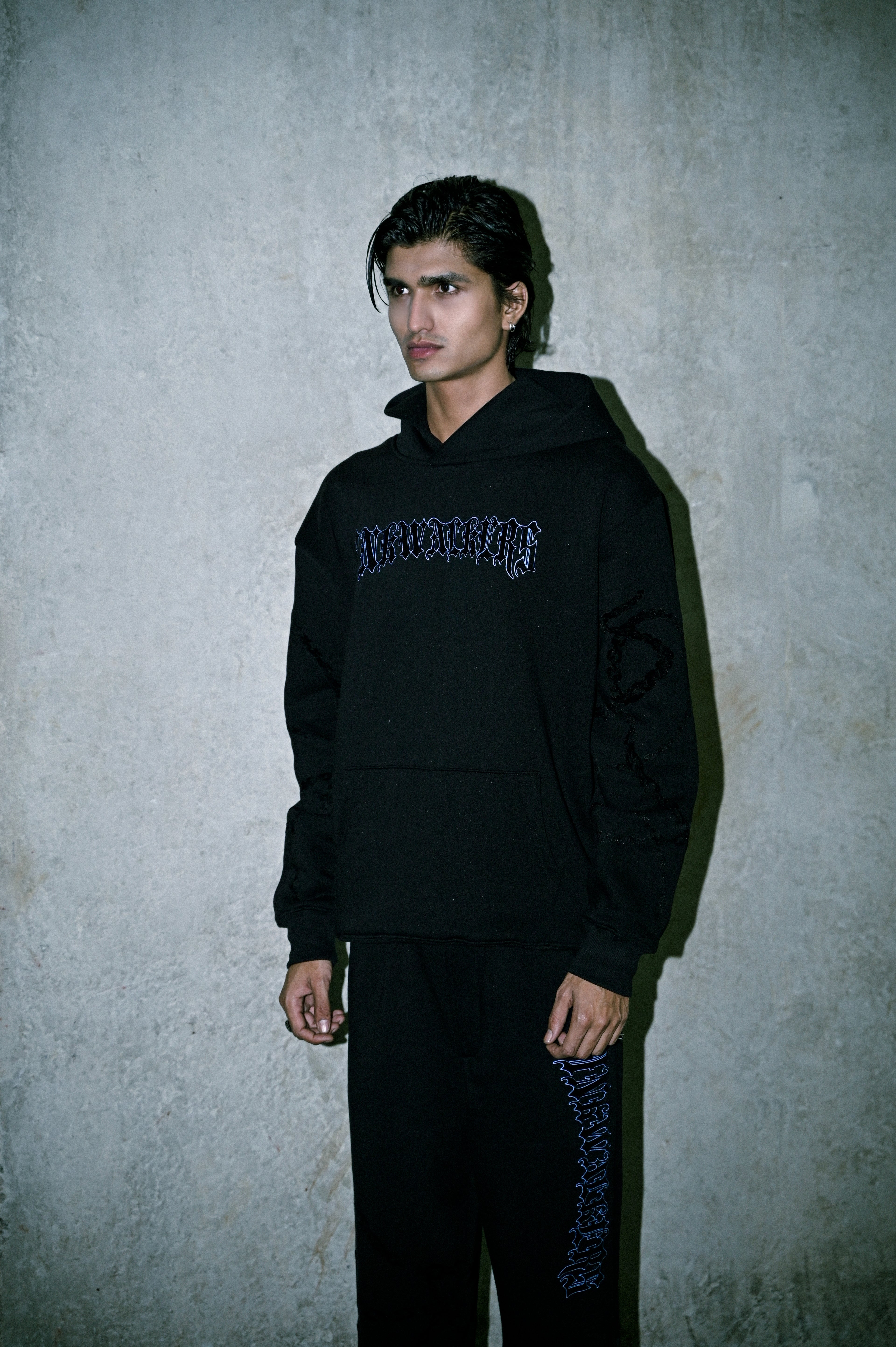 THE PHANTOM HOODIE - BLACK