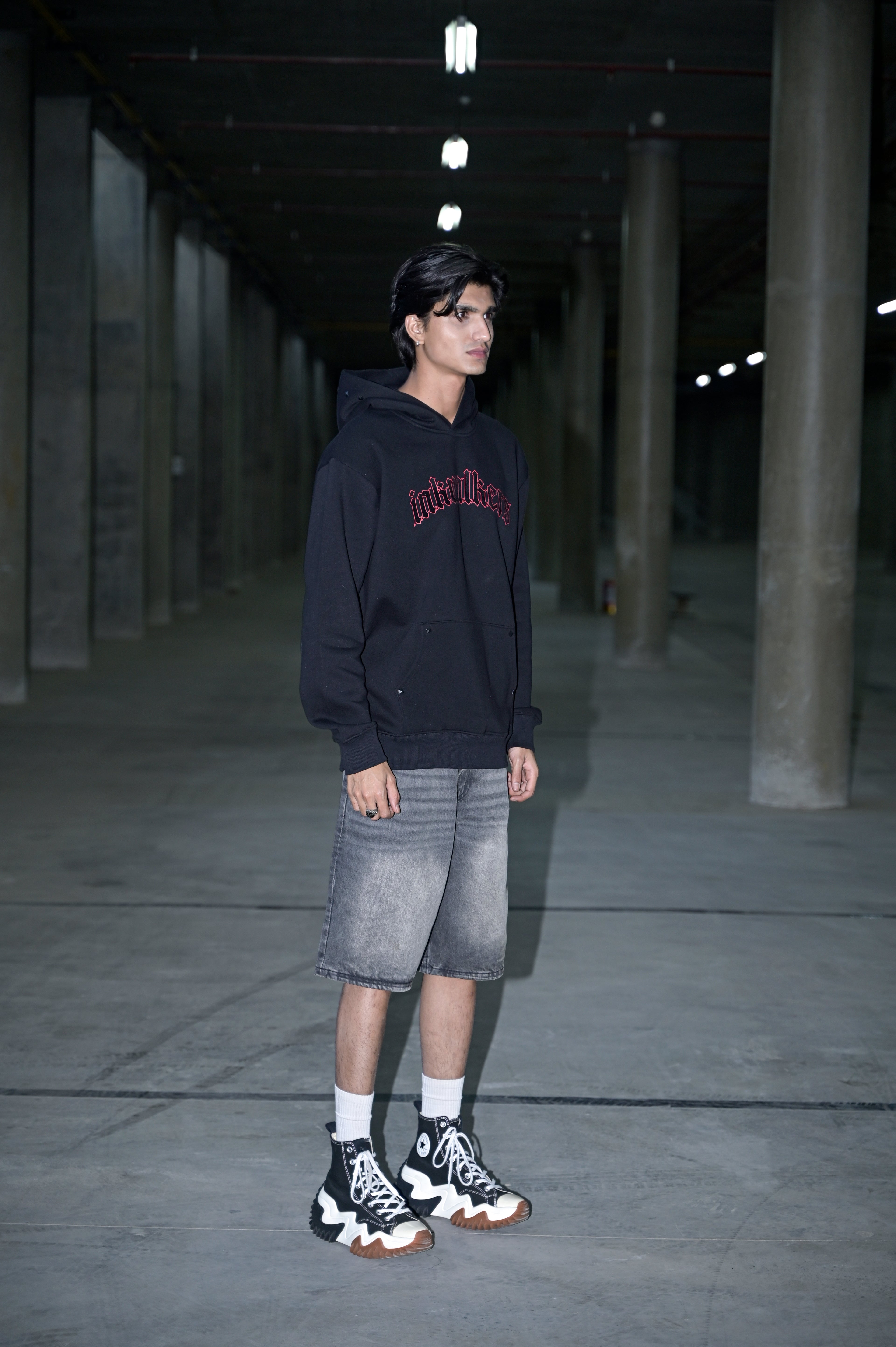 MULTIVERSE HOODIE - BLACK