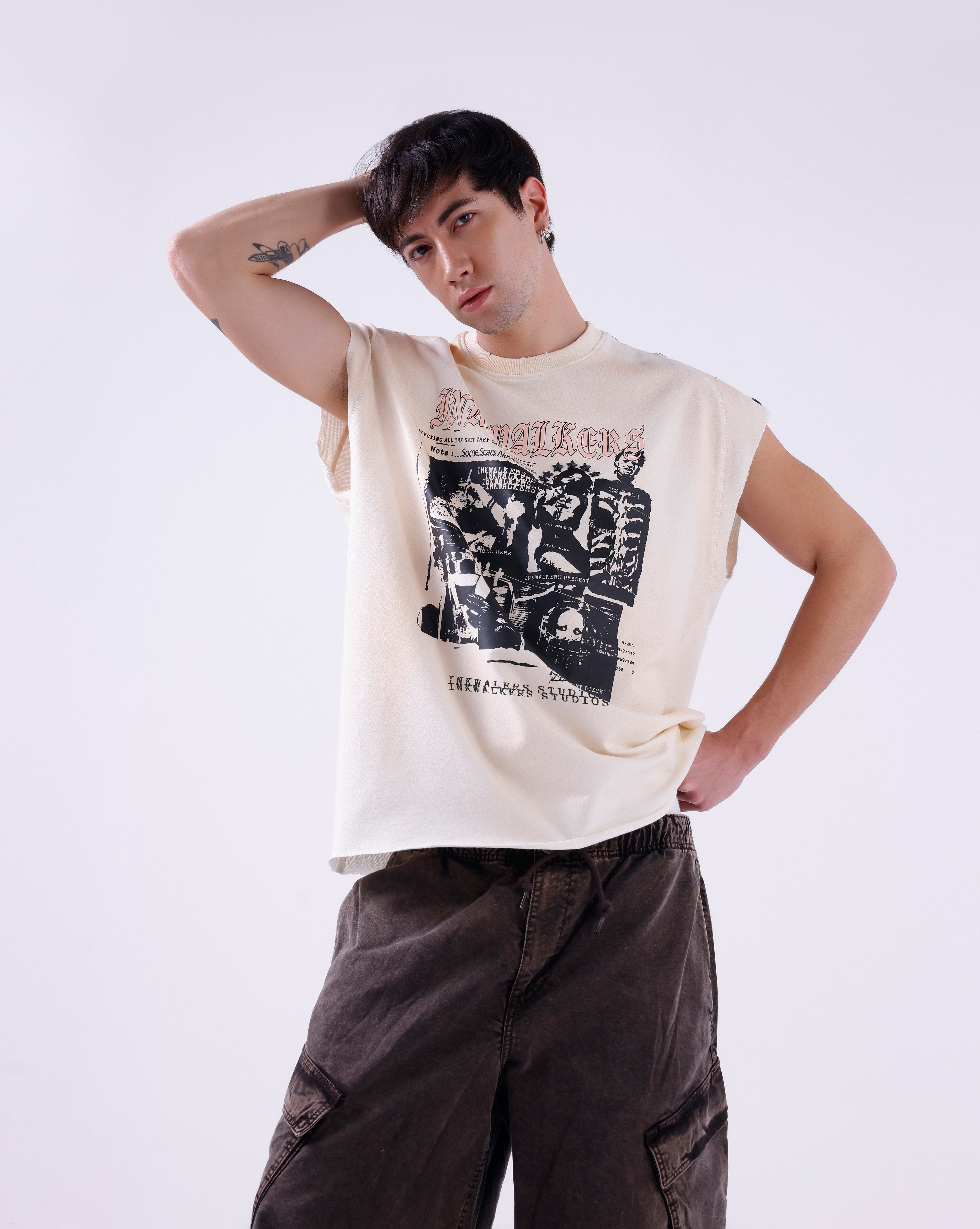 THE SHADOWED TANK - WHITE