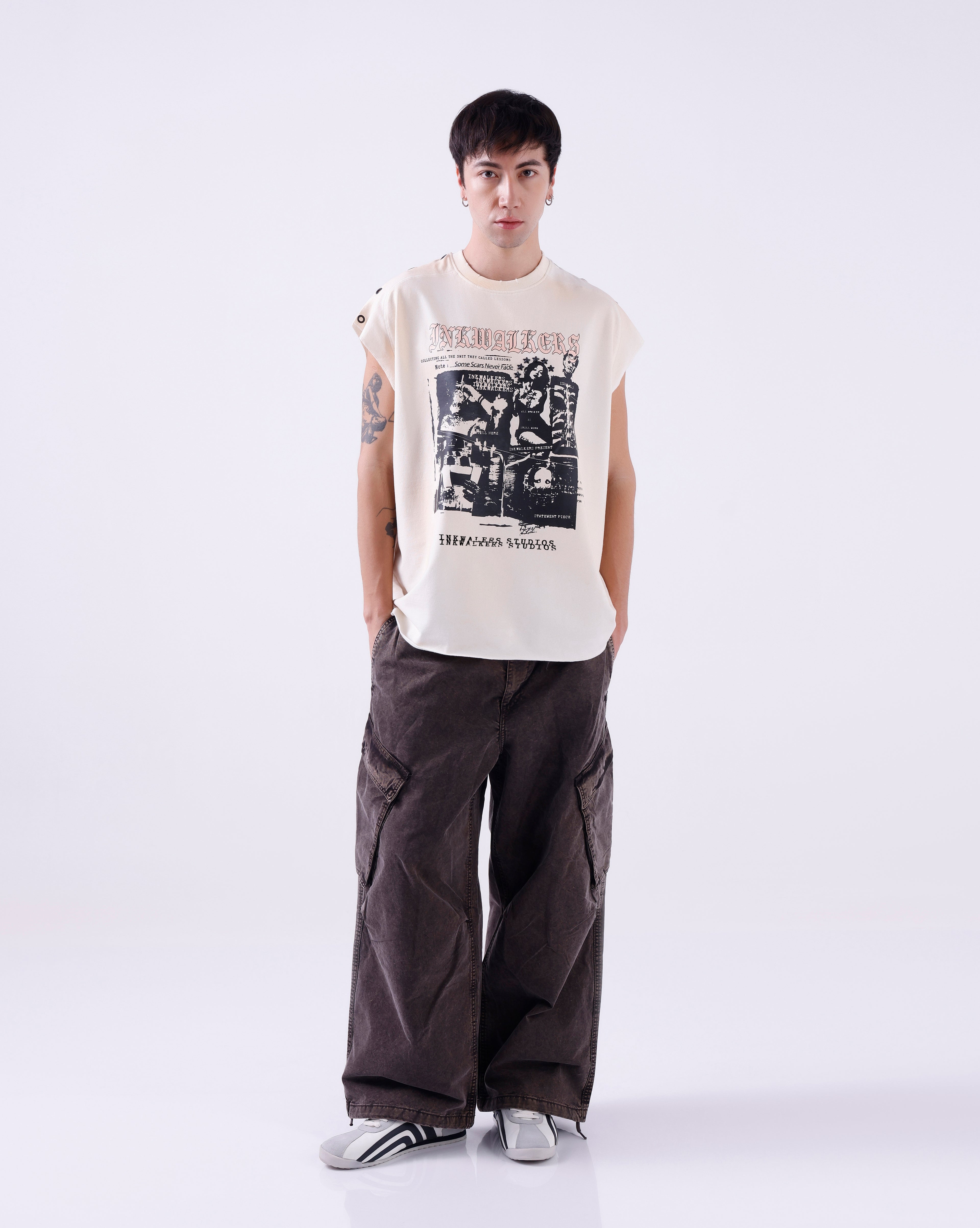 THE SHADOWED TANK - WHITE